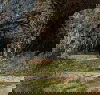 Yarrangobilly Caves  Castle walk - Hotel WA