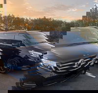Luxury People Mover Transfer TO Sydney Airport  1 - 6 pax  - Hotel WA