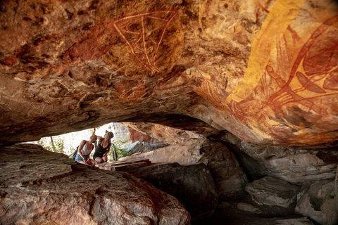 Arnhem Land Injalak Hill Full-Day Tour From Jabiru - Hotel WA 1