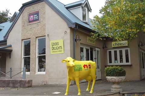 Adelaide Hills Regional / Hahndorf German Village Tour - Hotel WA 1