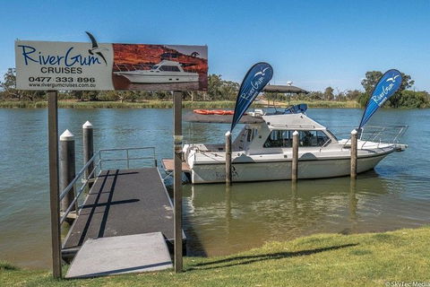 Small-Group Murray River Cruise From Waikerie - Hotel WA 7
