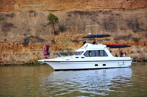 Small-Group Murray River Cruise From Waikerie - Hotel WA 3