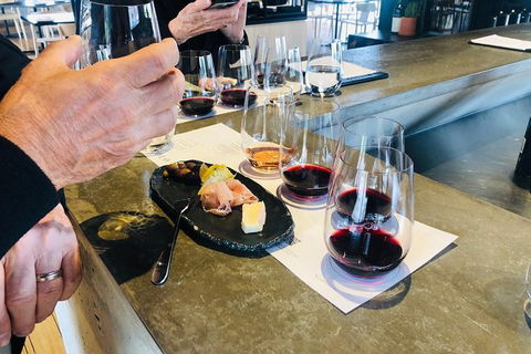 Intimate Wine Experience - McLaren Vale - Hotel WA 9