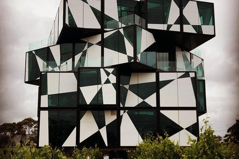 Intimate Wine Experience - McLaren Vale - Hotel WA 4