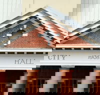 Maryborough City Hall - Hotel WA