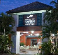 Runaway Bay Tavern - Hotel WA