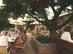 Georgies Cafe Restaurant - Hotel WA 2