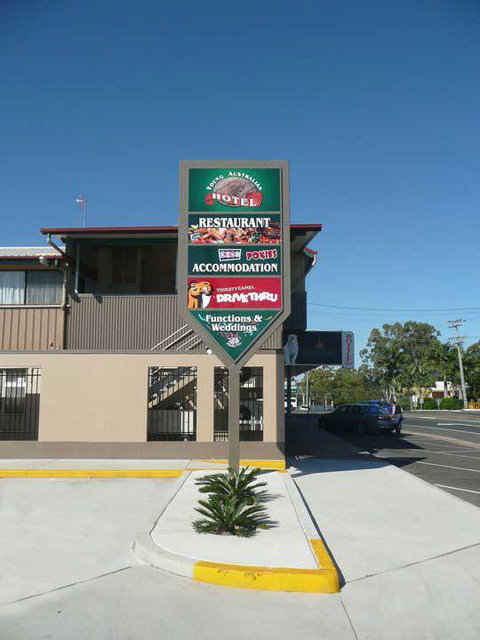 Young Australian Hotel - Hotel WA 1