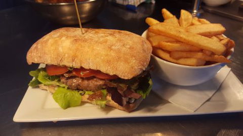 Lighthouse Beach Cafe - Hotel WA 3