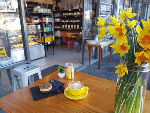 Gobblegutz Espresso Bar & Gourmet Food Store - Hotel WA 1