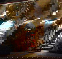 Abbey of the Roses - Christmas in July - Hotel WA