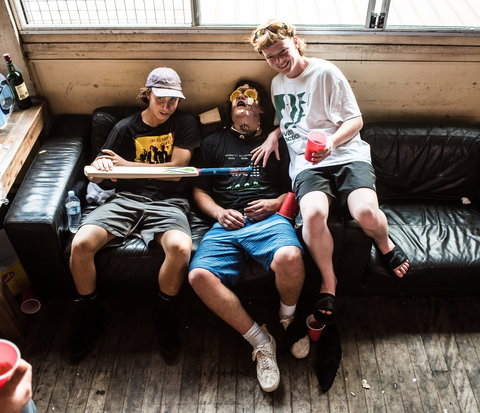 AIRWAVES - The Drive-In Music Festival - Hotel WA 0