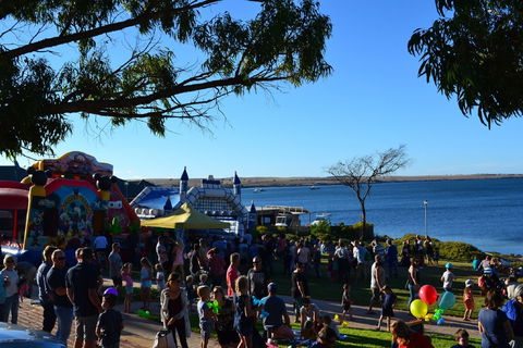 Streaky Bay New Years Eve Children's Festival And Fireworks - Hotel WA 1
