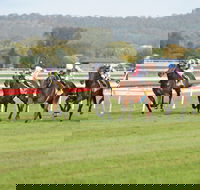 Aggies Race Day - Hotel WA