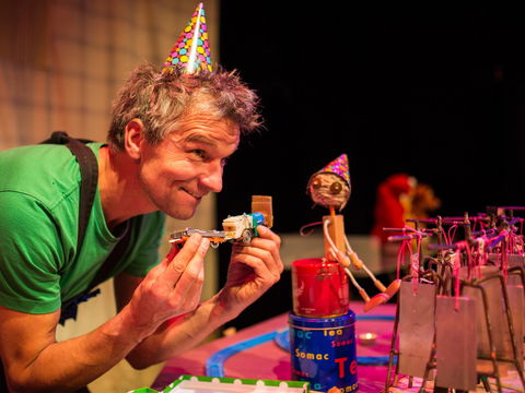 Loose Ends - Hotel WA 0