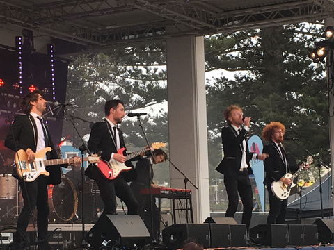 New Years Eve At The Entrance - Hotel WA 1