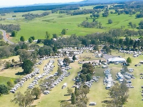 Rosewood Country Round Up Music Festival - Hotel WA 1