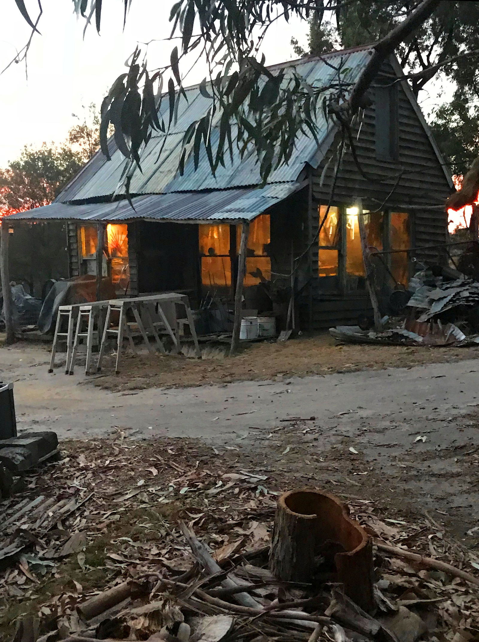 Whiteheads Creek VIC Hotel WA