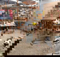 Sunday Salon - Art Sessions - Hotel WA