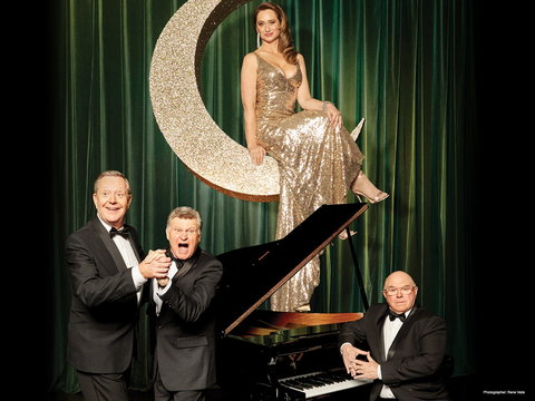 The Wharf Revue 2020: Good Night And Good Luck - Hotel WA 0