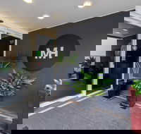 Miami Hotel Melbourne - Hotel WA