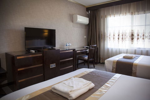 Eltham Gateway Hotel - Hotel WA 5