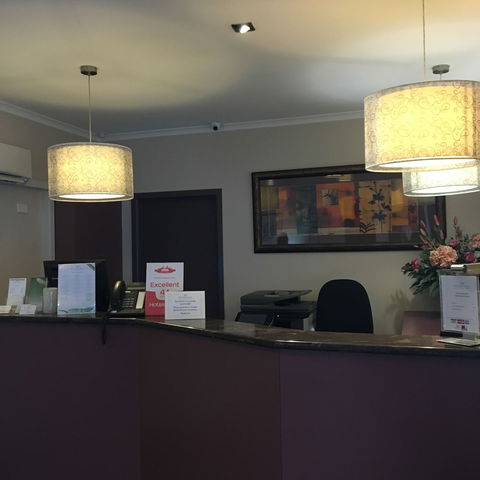 Eltham Gateway Hotel - Hotel WA 2