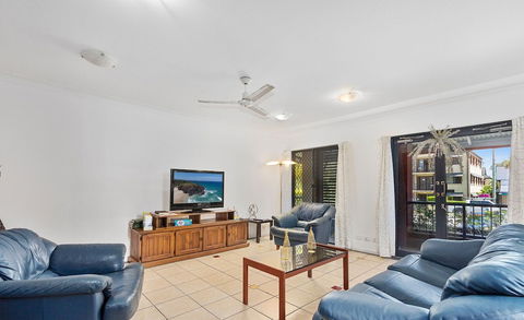 Arrival Accommodation Centre - Hotel WA 1