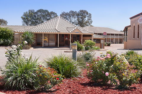 The Standpipe Golf Motor Inn - Hotel WA 0