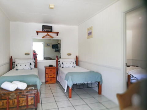Chillagoe Cabins & Tours - Hotel WA 4