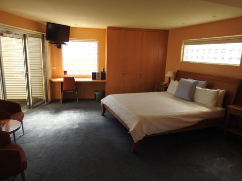 Waves Luxury Suites - Hotel WA 6