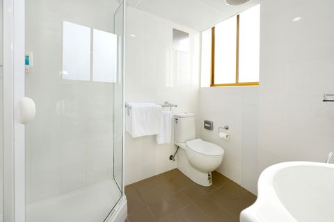 Atlantic Tower Motor Inn - Hotel WA 4
