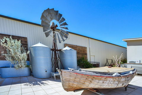 Comfort Inn & Suites Augusta Westside - Hotel WA 0