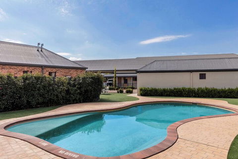 Mercure Wagga Wagga - Hotel WA 4