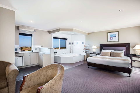 Comfort Inn On Raglan - Hotel WA 5