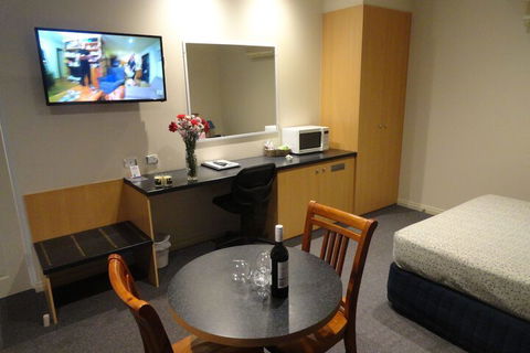 Victoria Lodge Motor Inn & Apartments - Hotel WA 2