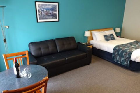 Victoria Lodge Motor Inn & Apartments - Hotel WA 0