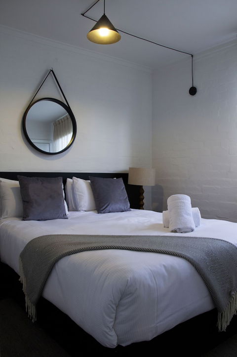 Davis Avenue Apartments - Hotel WA 3