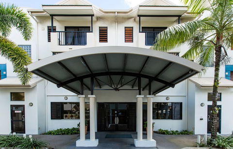 Cairns Queens Court - Hotel WA 1