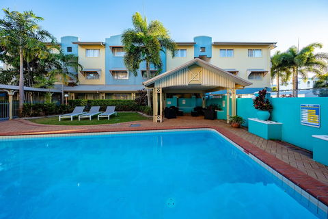 Cairns Queens Court - Hotel WA 6