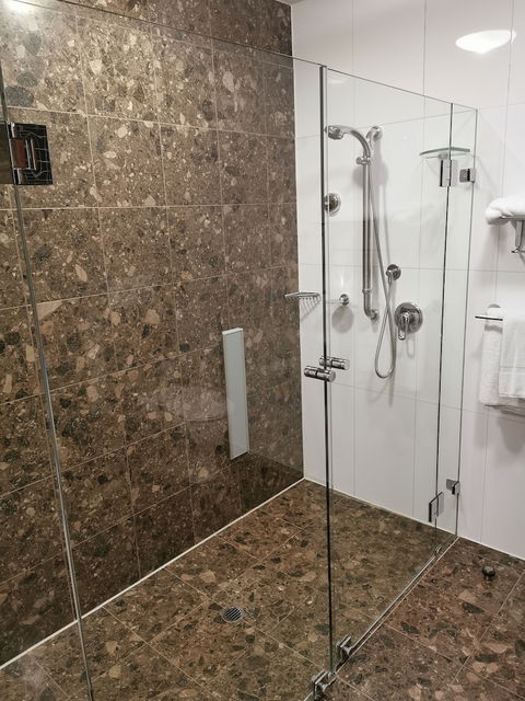 Majestic Roof Garden Hotel - Hotel WA 5