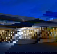 Country Plaza Queanbeyan - Hotel WA