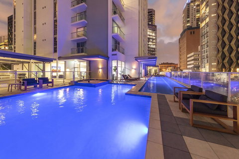 Oaks Brisbane Festival Suites - Hotel WA 5