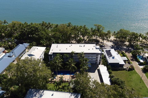 Agincourt Beachfront Apartments - Hotel WA 3