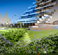 Mantra Twin Towns - Hotel WA