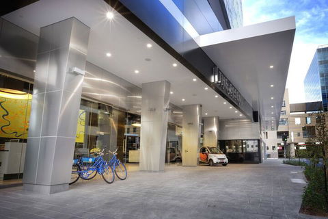 Art Series - The Olsen - Hotel WA 7