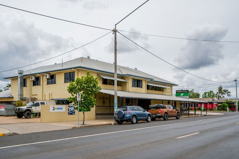 Capella Hotel Motel - Hotel WA 3
