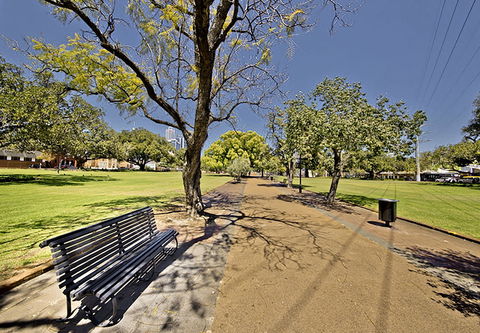 MyOZexp Palmerston Lodge - Hotel WA 3