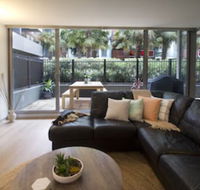 Urban Sea Drift - Rejuvenate Stays - Hotel WA