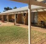 Carnarvon Caravan Park - Hotel WA